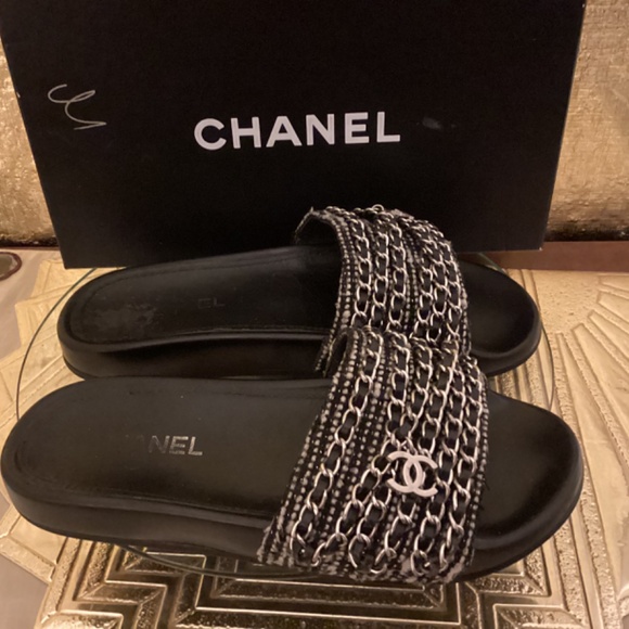 Chanel chain slides sandals - Picture 5 of 8